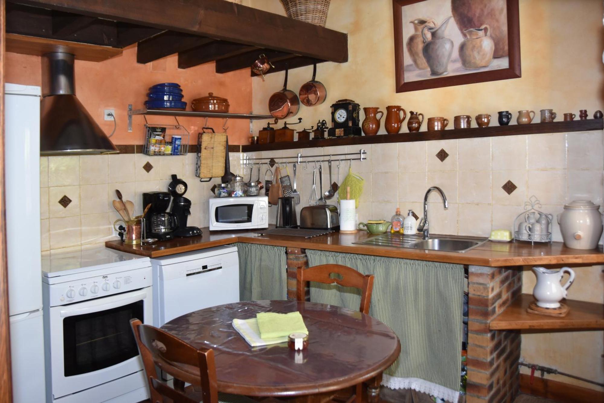 Les Volets Bleus Holiday home
